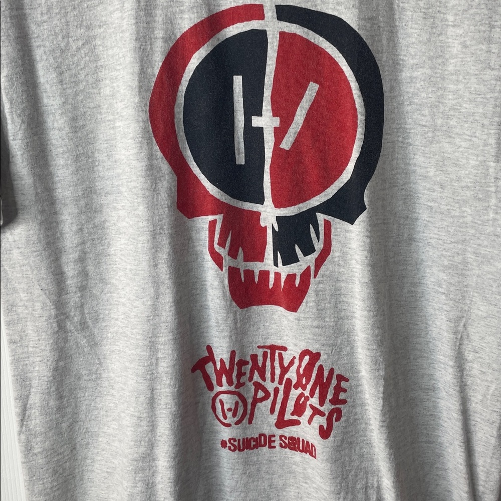 Twenty One Pilots Heathens Suicide Squad Unisex T-Shirt Size Medium Heather Gray